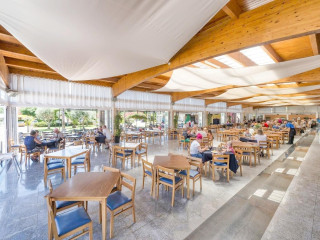 Ciudad Laurel Aparthotel