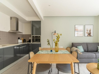 limehome Barcelona Rector Triad