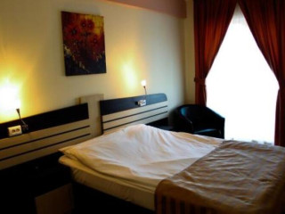 Zimbru Hotel