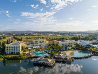 Domes Lake Algarve