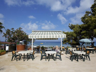 ARMAS GREEN FUGLA HOTEL