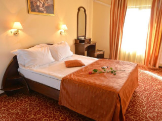 Hotel Central Ploiesti