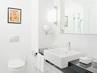 COURTYARD BY MARRIOTT BUDAPEST CITY CENTER