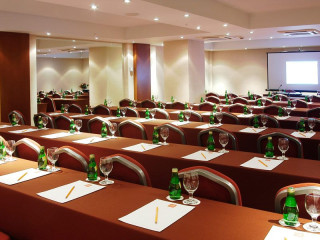 Central Athens Hotel