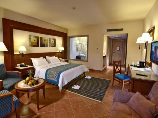 Charmillion Club Aqua Park*****