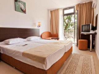 Euphoria Club Hotel & Spa