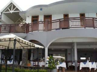 GOLD BEACH RESORT