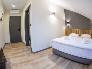 Hotel Forty One Bucharest