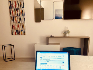 MARITIMO LUXURY APARTHOTEL