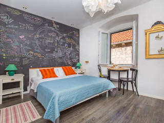 APARTMENT amp; ROOM JOY