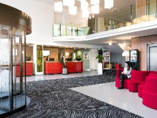 NOVOTEL PARIS SURESNES LONGCHAMP