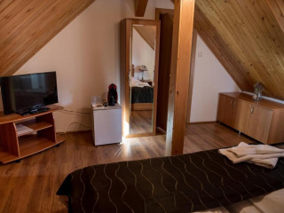 Camere de Inchiriat CASCADA