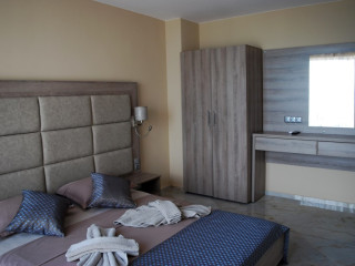 Dune Boutique  (Pomorie) 4*