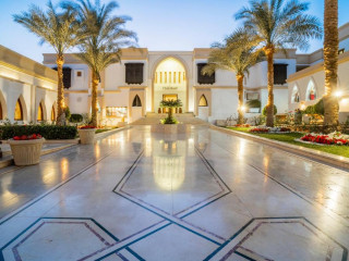 Club Reef Resort****