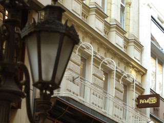 Promenade City Hotel