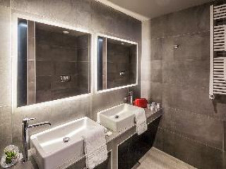 AMADEUS MILANO