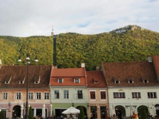 4 Rooms Piata Sfatului