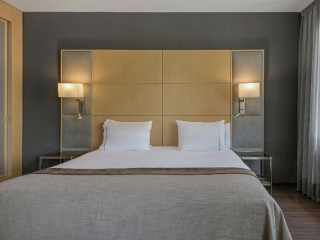 AC Hotel Victoria Suites