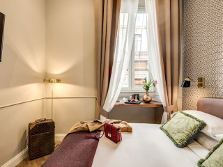 Charme Spagna Boutique Hotel