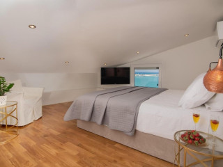 SEAVIEW MODERN LOFT SEAVIEW MODERN LOFT