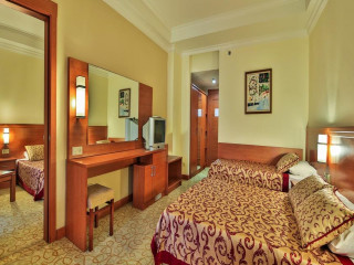HEDEF RESORT HOTEL