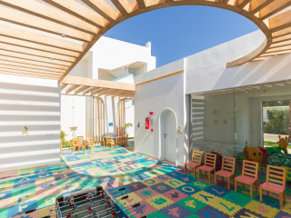 Sunrise White Hills Resort