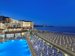 SOL LUNA BAY