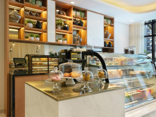 Arabian Park Dubai, an Edge by Rotana
