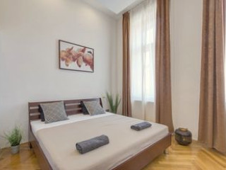 REAL APARTMENTS MÚZEUM