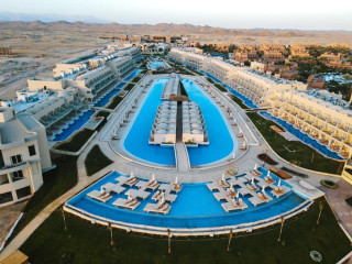 Diamond Beach by Pearl Resort