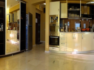 Apart holiday Sophia Mamaia