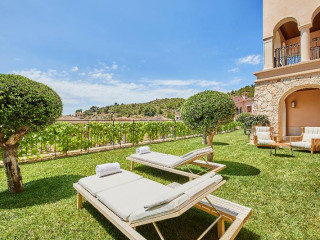 Cap Vermell Grand