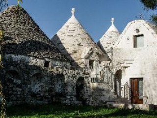 TRULLI DONNA ISABELLA