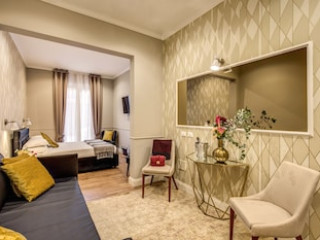Charme Spagna Boutique Hotel