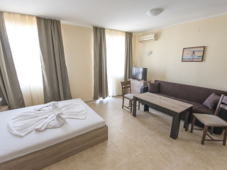 APOLLON APARTMENTS