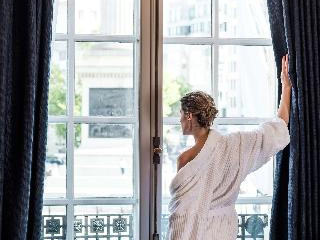 The Trafalgar St. James London, Curio Collection by Hilton