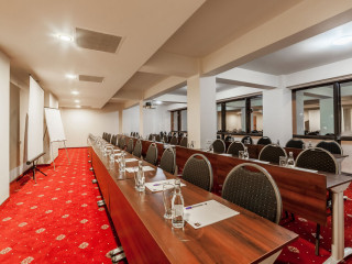 BEST WESTERN PLUS EXPOCENTER HOTEL