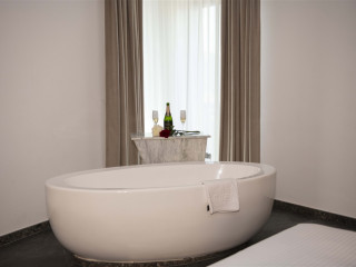 Cm111Apparthotel
