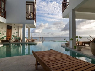 Pili Pili House