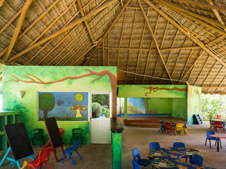 BlueBay Grand Esmeralda