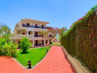 Ivy Cyrene Island Aqua Park Resort****