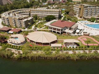 OASIS HOTEL