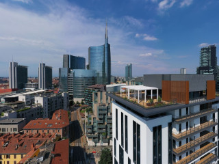 MILANO VERTICALE | UNA ESPERIENZE