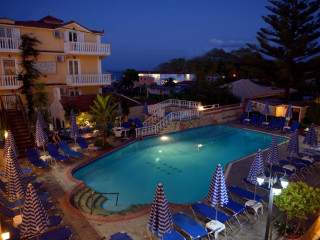 PLANOS BEACH HOTEL