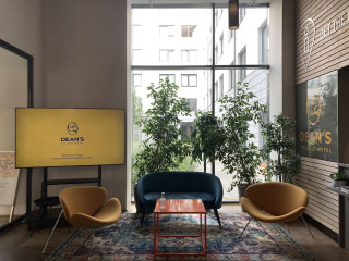 DEAN#039;S HOME BUDAPEST