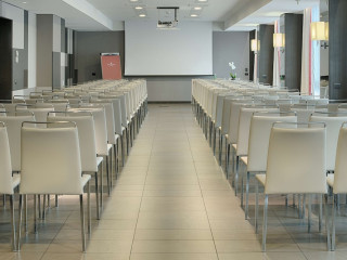 NH Collection Milano President