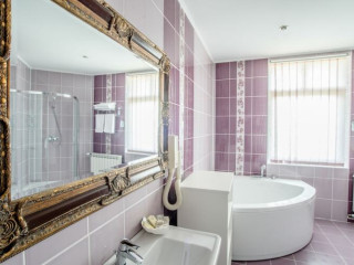 Mercure Medias Binderbubi Hotel And Spa