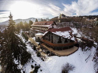 Polykratis Apartments