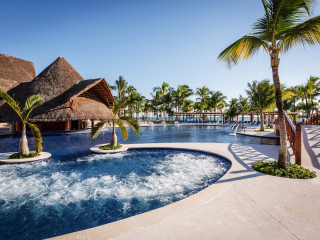 Barcelo Maya Caribe
