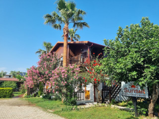 Sunset Boutique Hotel amp; Apartments